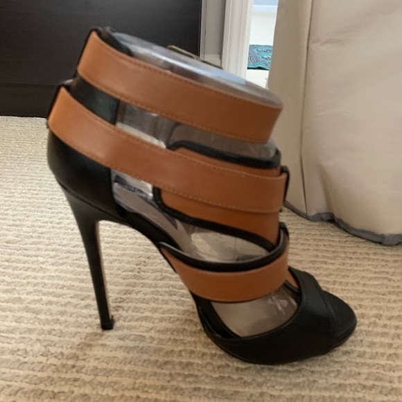 Shoemint strappy stiletto Black and Tan - Picture 7 of 10